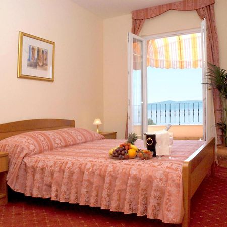 Aparthotel Villa Mozart Podgora Dış mekan fotoğraf